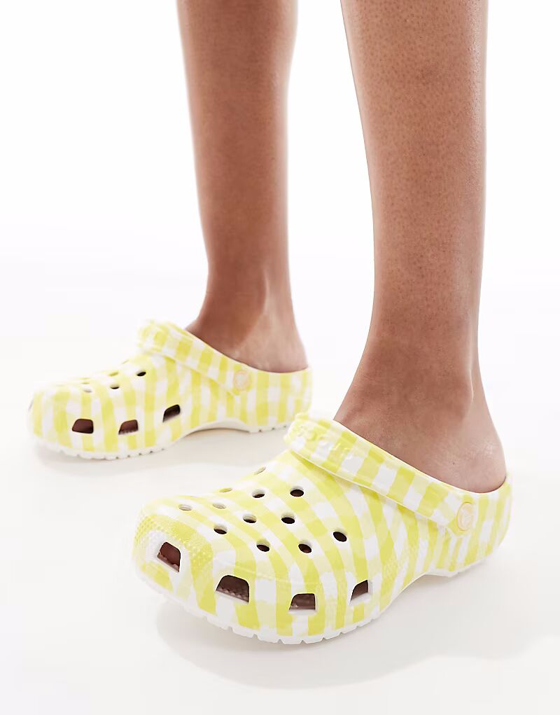 Классические сабо Crocs в клетку желтого цвета