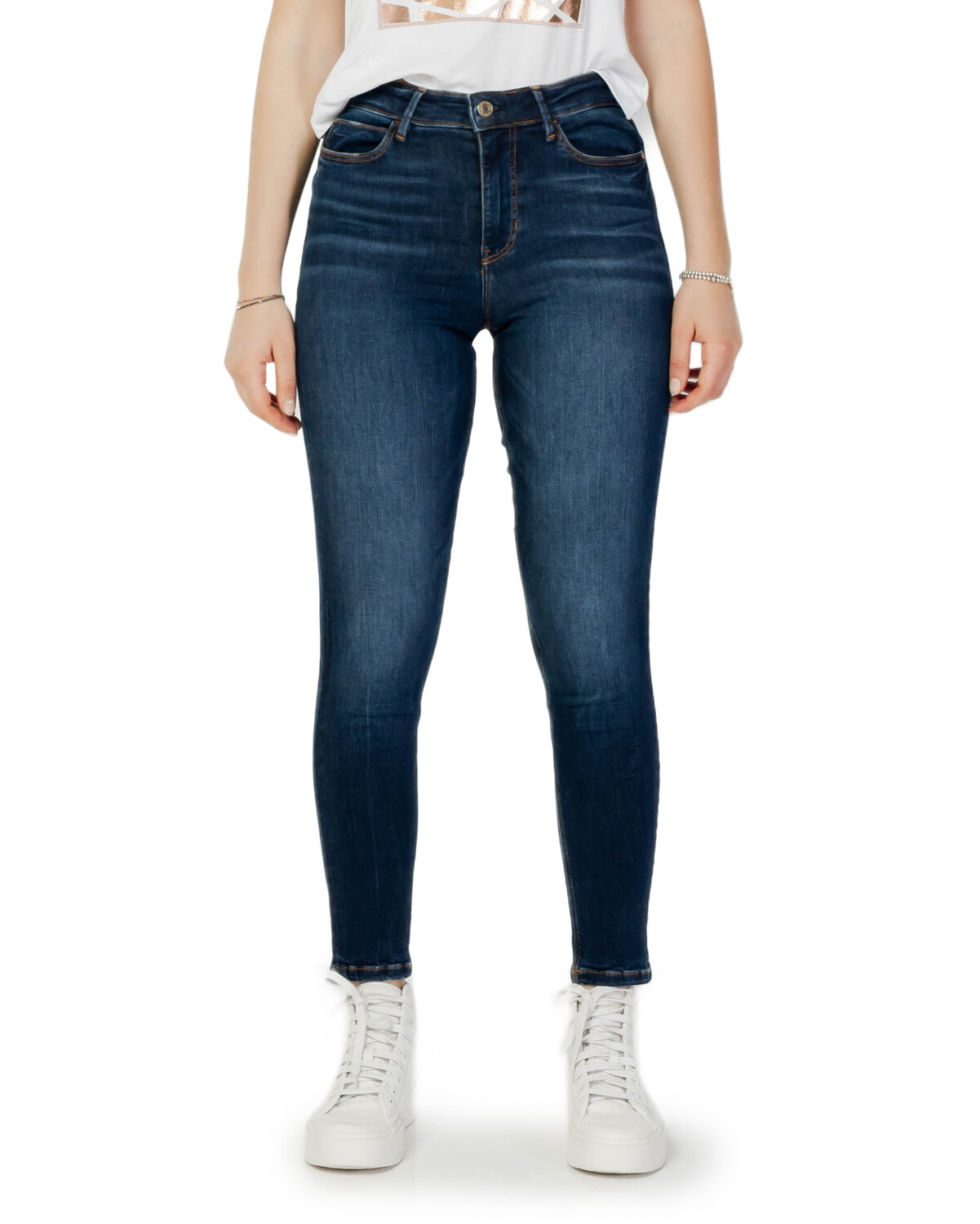 

Джинсы Guess зауженные, синий