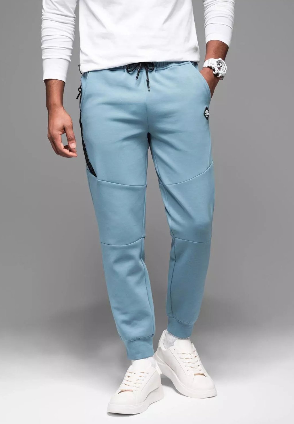 

Брюки TRACKSUIT BOTTOMS OM-PASK-0226 Ombre, светло-голубой