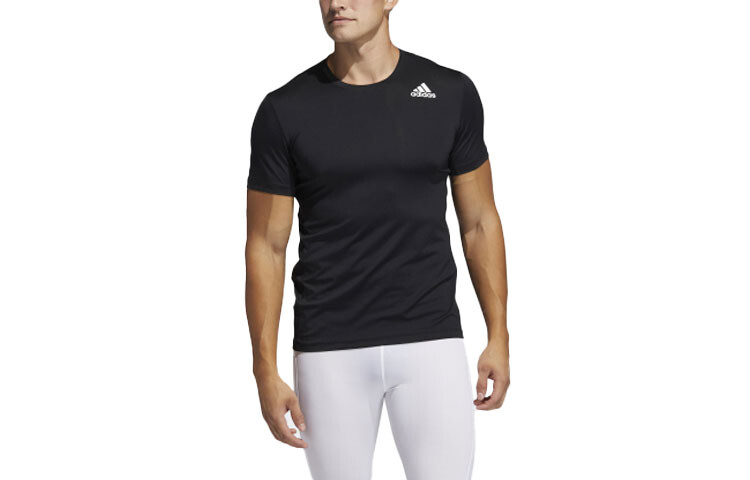 

Футболка мужская черная Adidas, черный