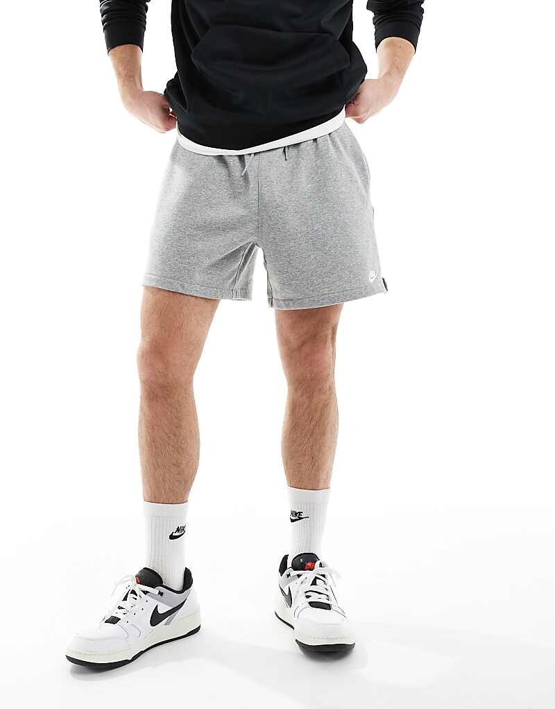 

Nike – Club – Серые махровые шорты