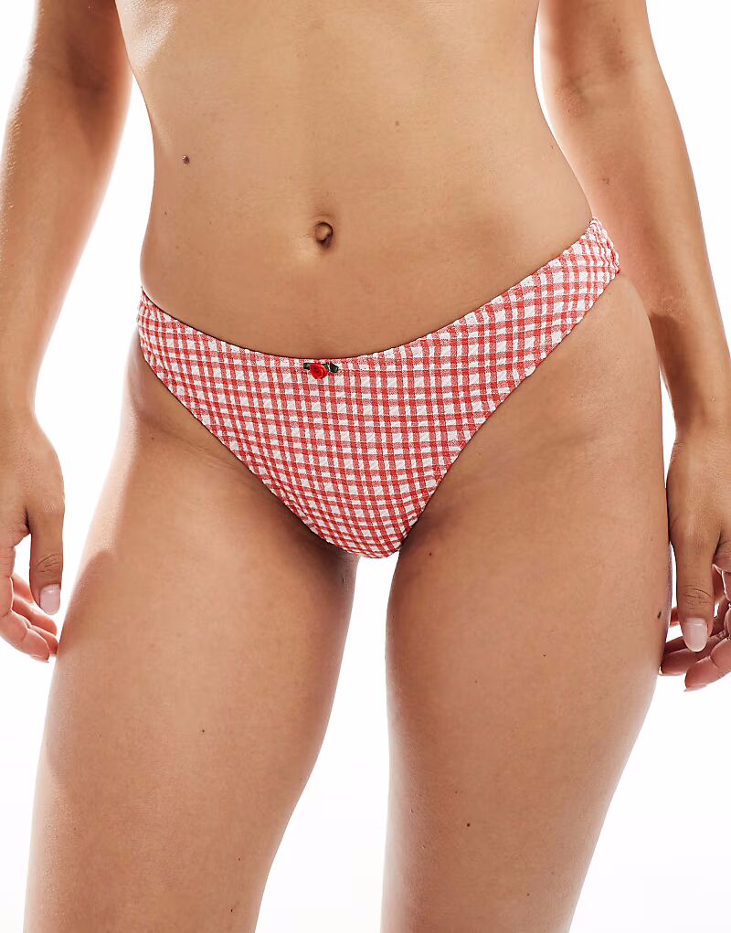 

Плавки бикини Rosalie ibiza с высоким вырезом в красную клетку с бутоном розы Asos Design