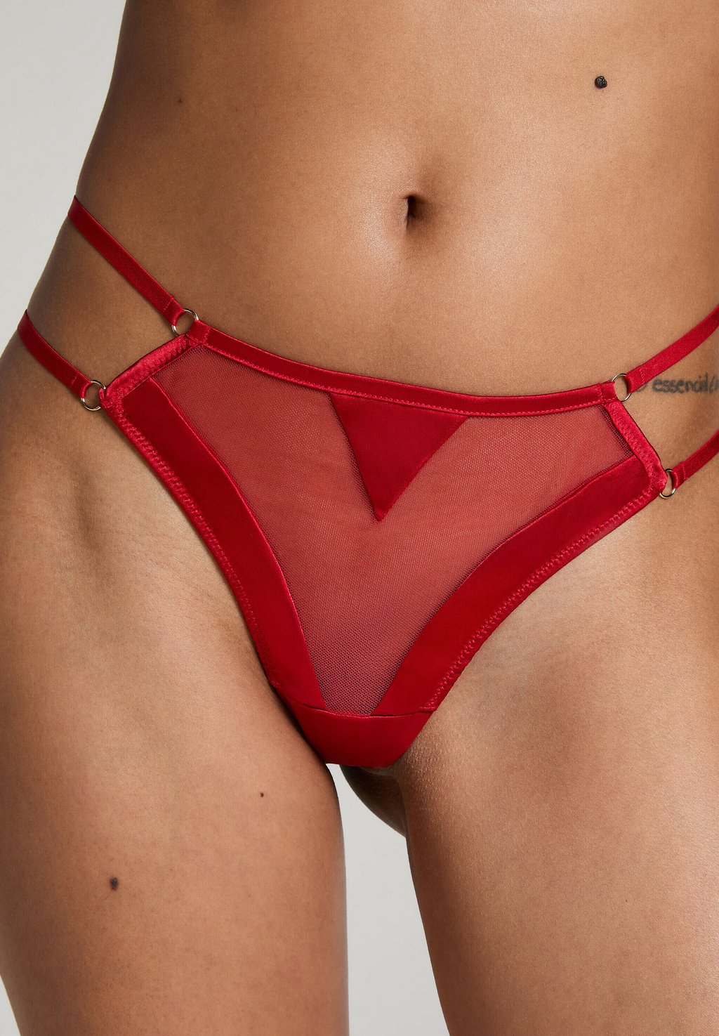 

Стринги Hunkemöller, красный