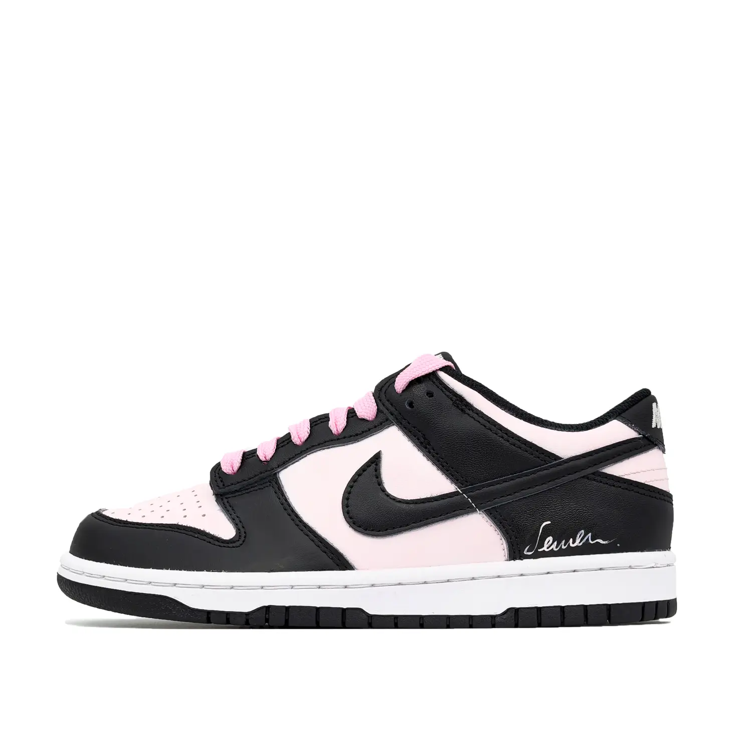 

Детские скейтерские кроссовки Dunk Grade School Nike, розовый