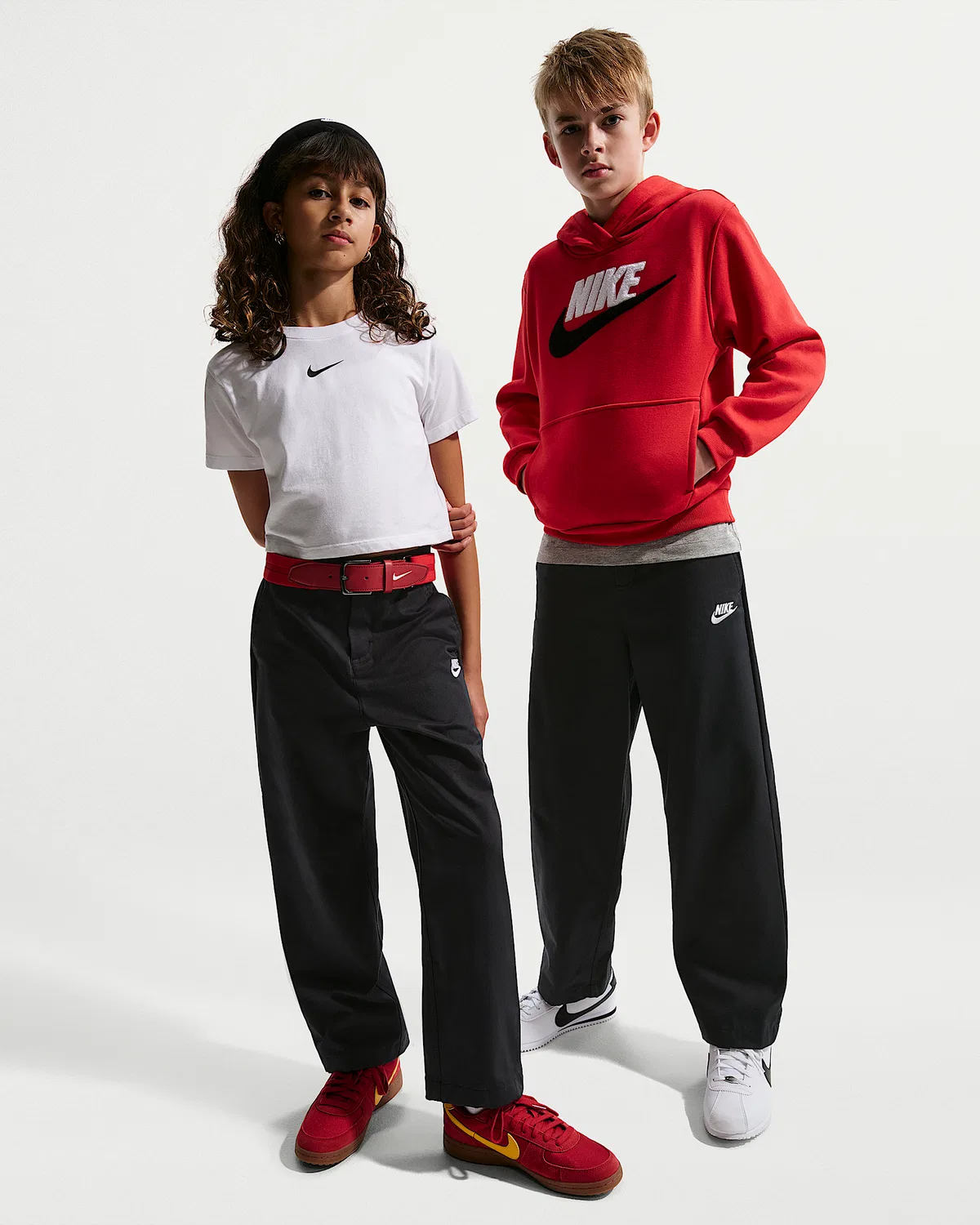 Детские повседневные плетеные брюки Nike Sportswear Club, Black/White