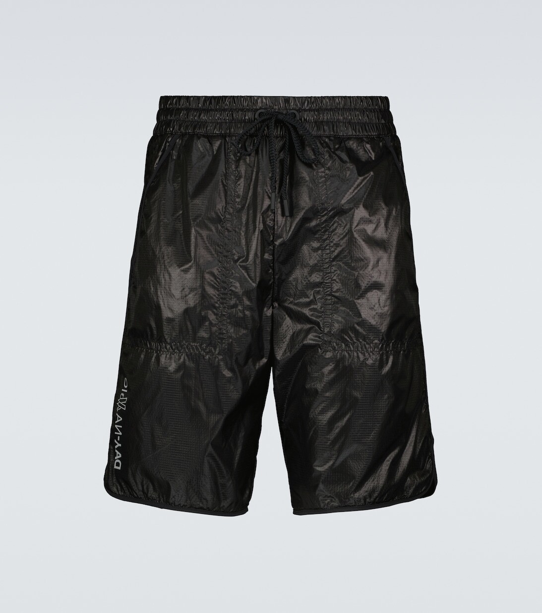 

Нейлоновые шорты Day-Namic Moncler Grenoble, черный