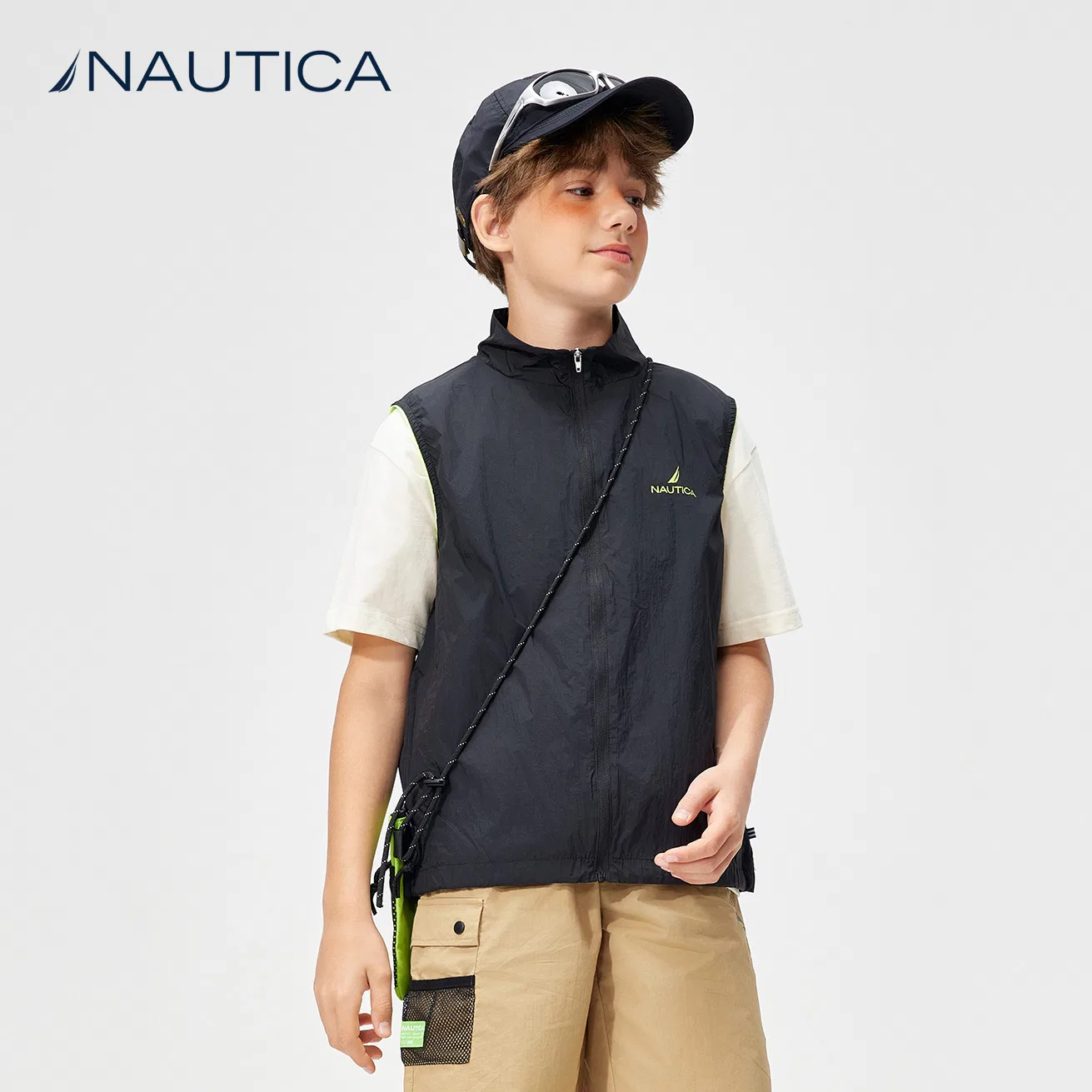 Жилет детский тонкий с воротником-стойкой Nautica черный — фото 4