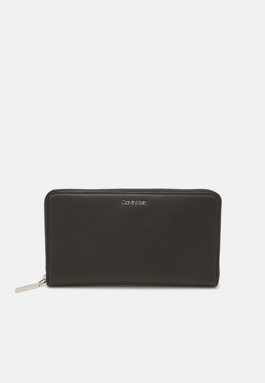 

Кошелек MUST XL ZIP AROUND WALLET Calvin Klein, цвет black