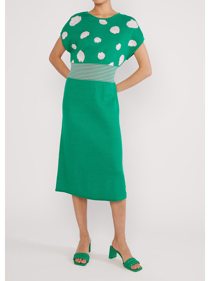 

Платье до колена Blutsgeschwister