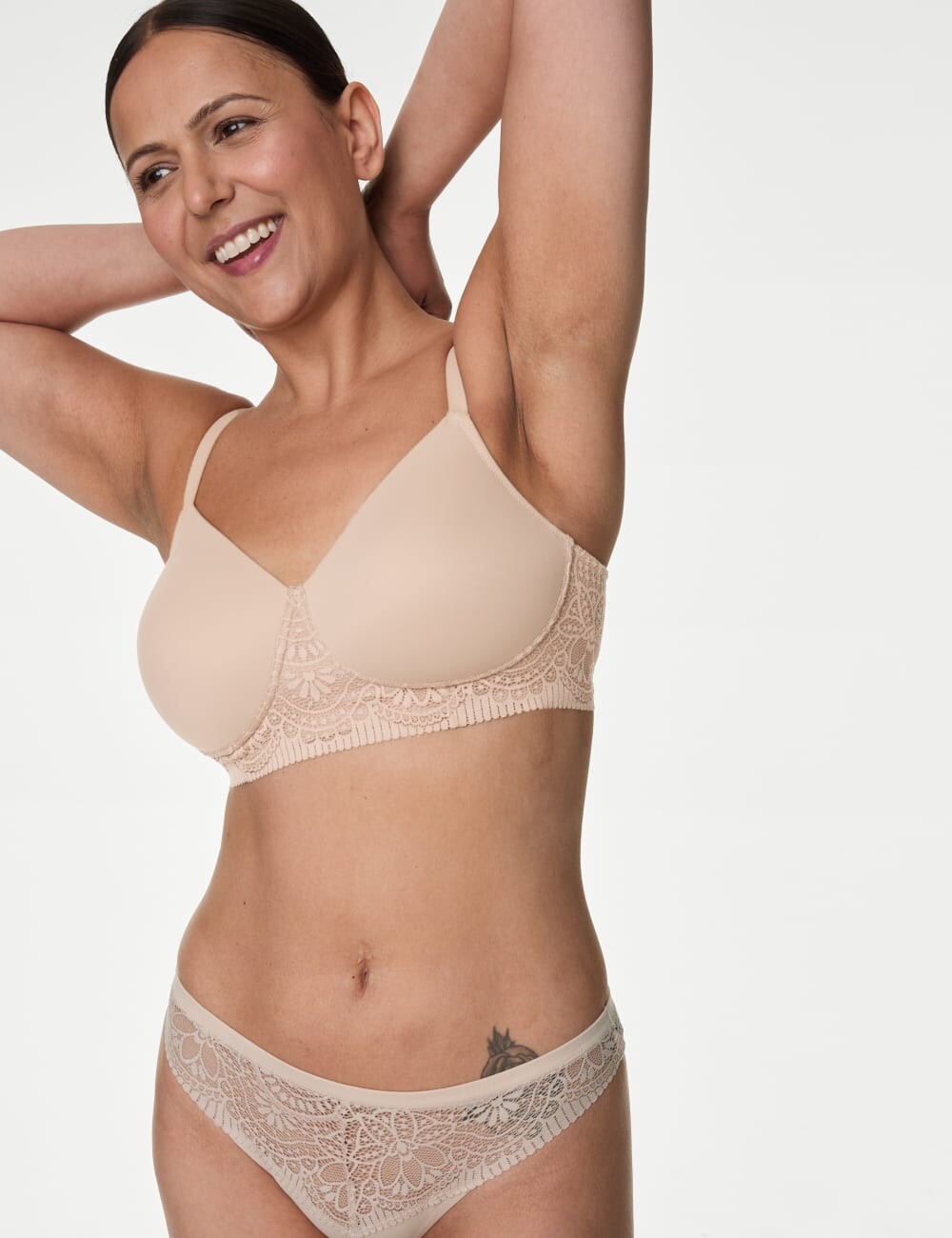 

Бюстгальтер Body Soft без косточек послеоперационный AH Body by Marks & Spencer, цвет Opaline