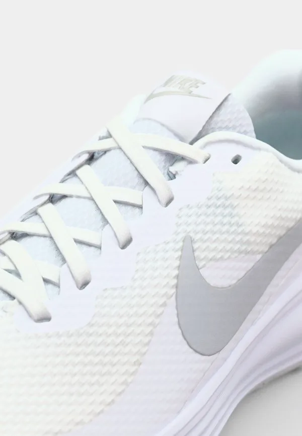 Кроссовки для бега по шоссе revolution 8 Nike Performance, White/Pure Platinum — фото 3