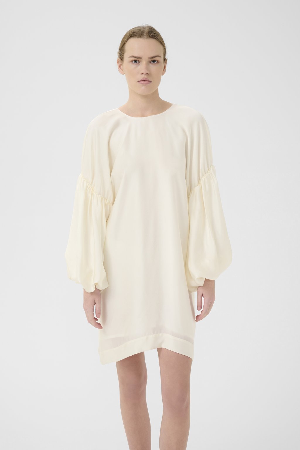 

Повседневное платье MALLOON SHORT DRESS Gestuz, кремовый