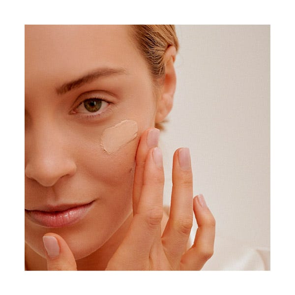 Солнцезащитный крем для лица FARMA DORSCH CC Cream Hidratante Con Color SPF50, 50 мл — фото 3
