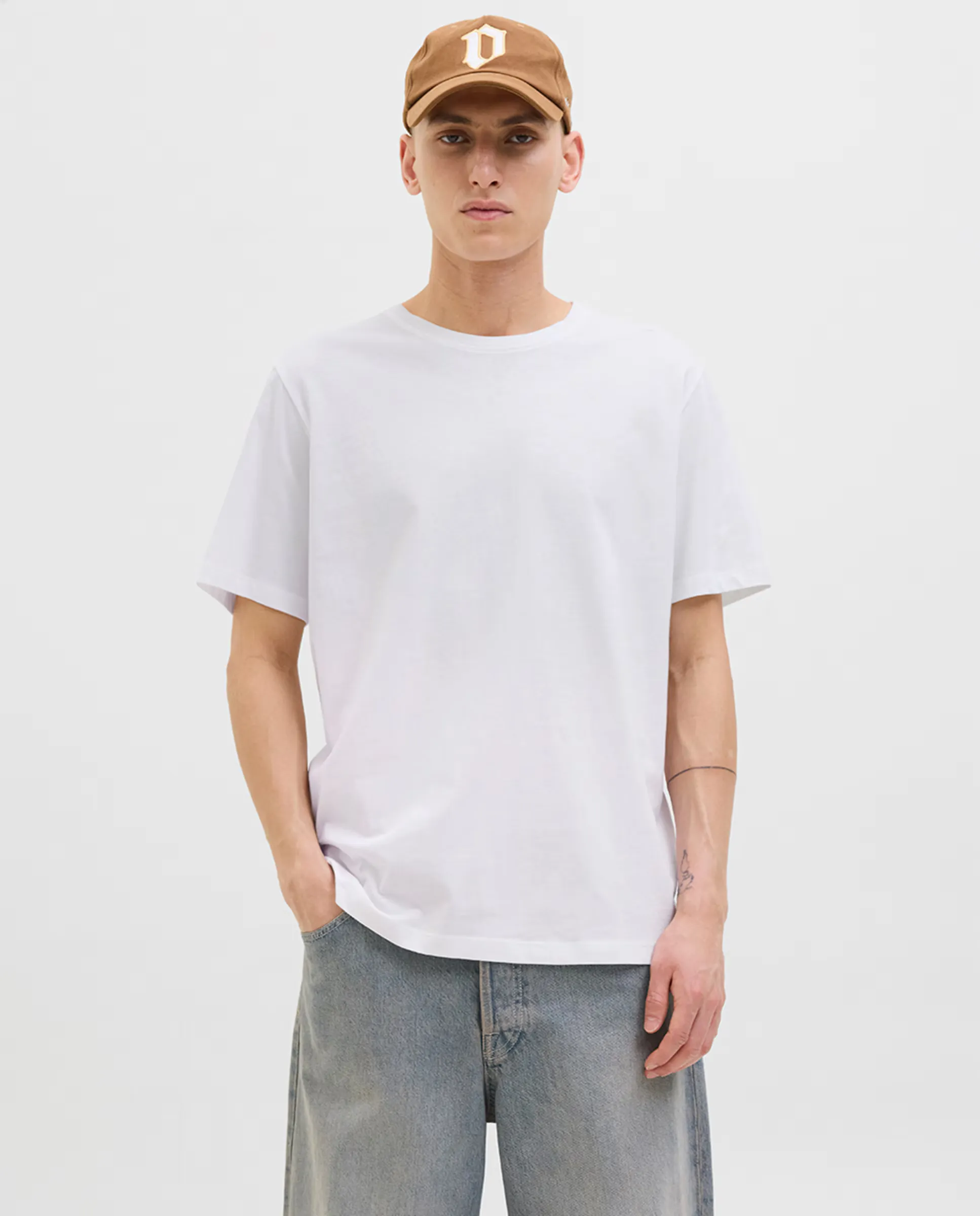 

Мужская футболка с коротким рукавом, однотонная, с принтом на спине Jack & Jones, белый