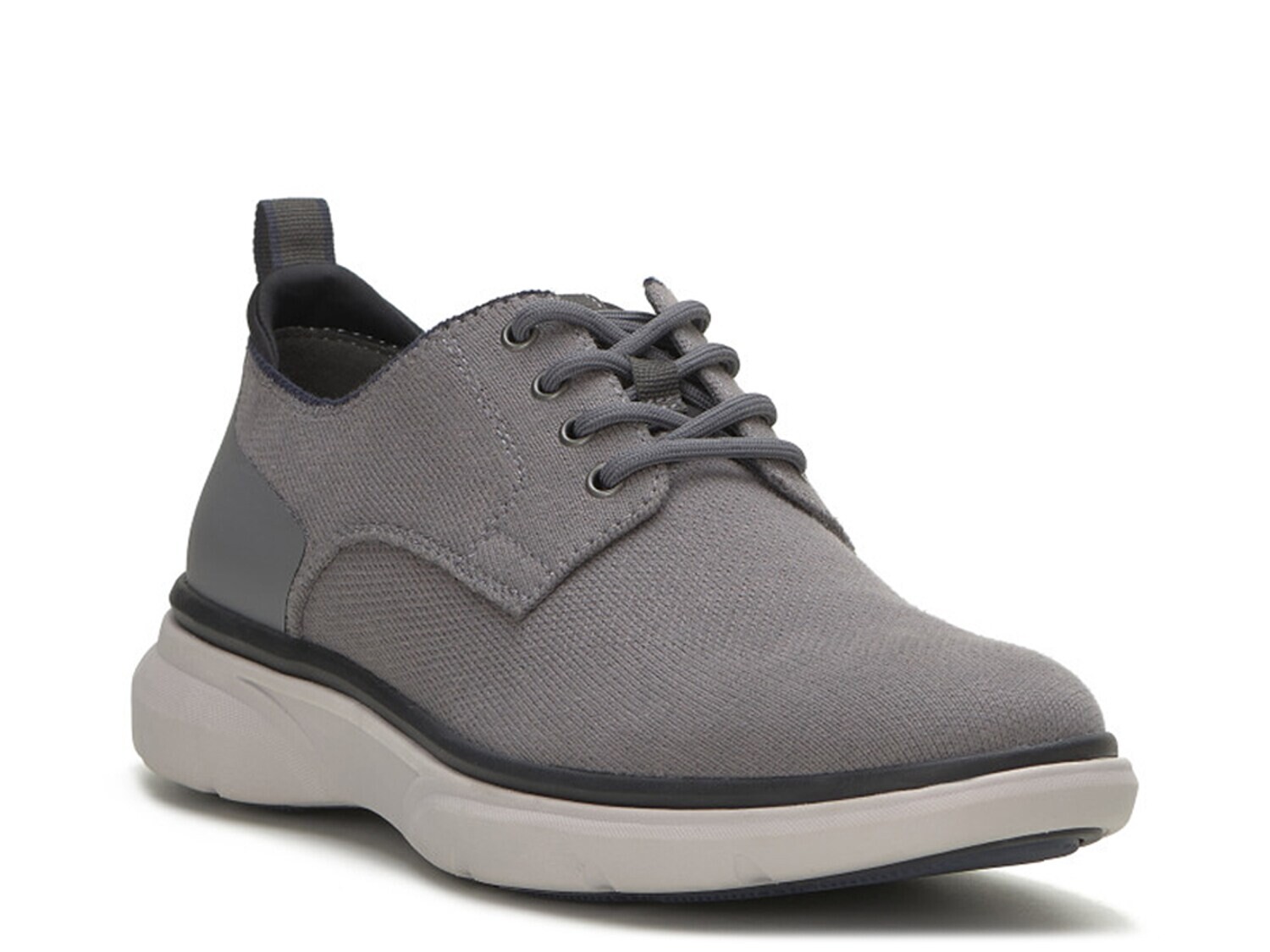

Кроссовки Vince Camuto Tayden, серый