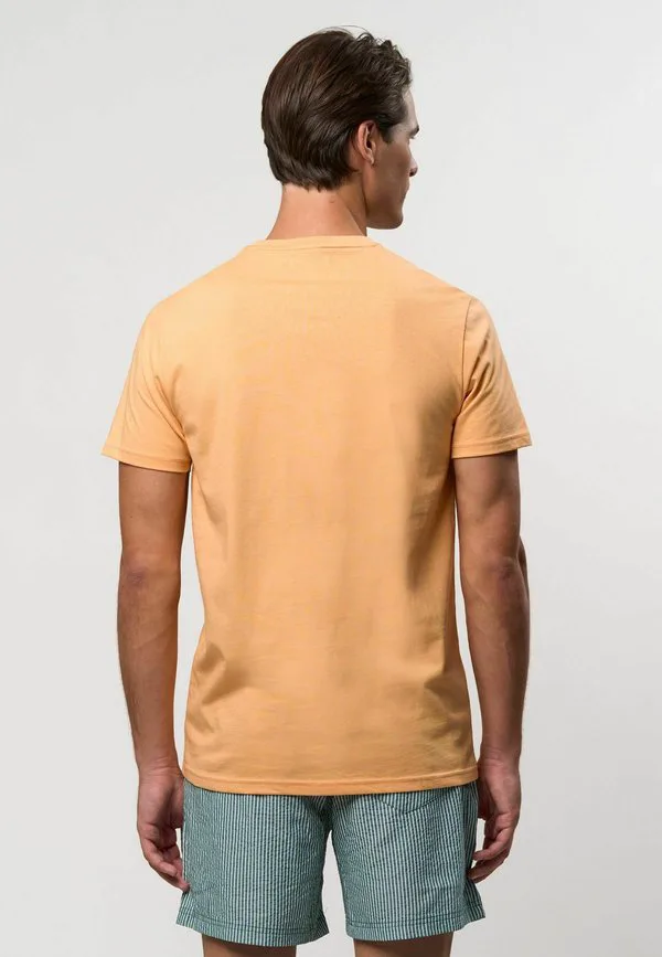 Простая футболка умарджуна U.S. Polo Assn., Peach Cobbler — фото 3