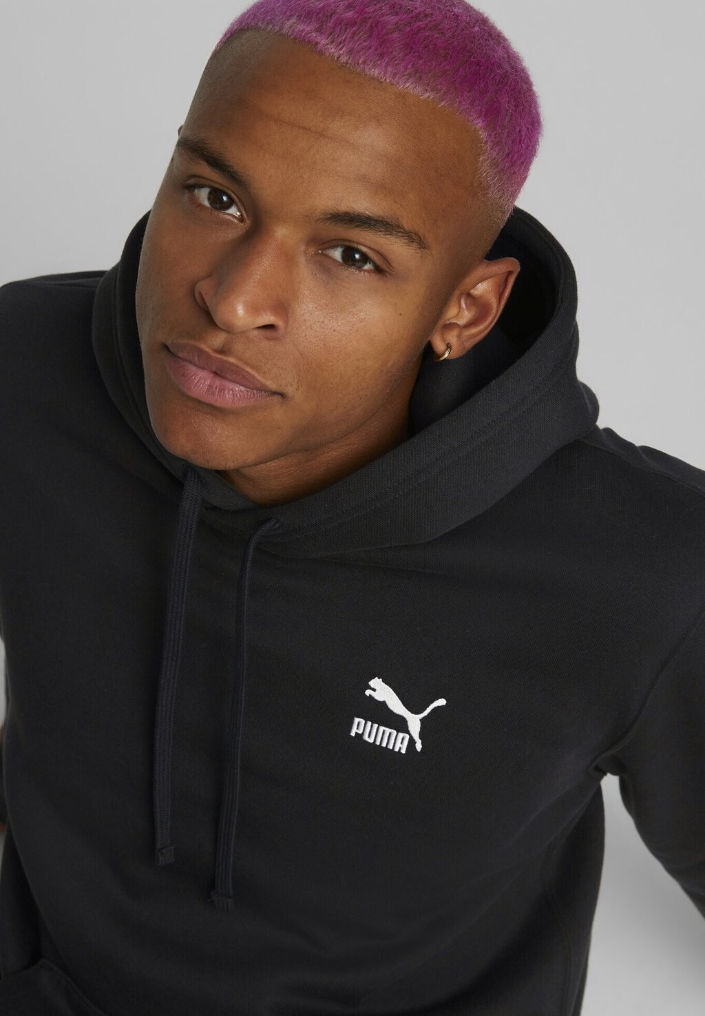 

Толстовка CLASSICS SMALL LOGO FL Puma, цвет puma black