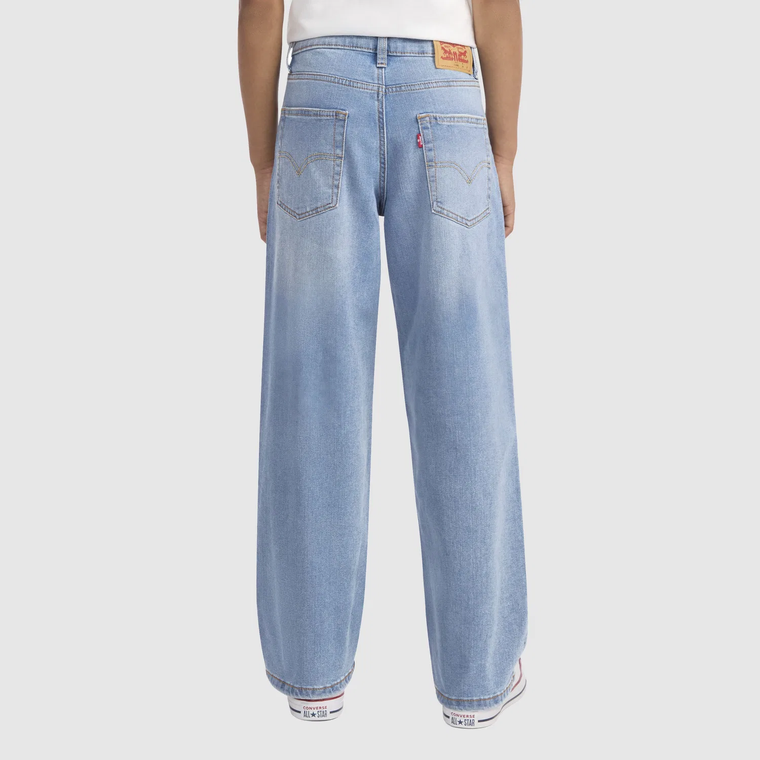 Свободные прямые джинсы для мальчиков 8-20 лет Levi's, Medium Wash — фото 4