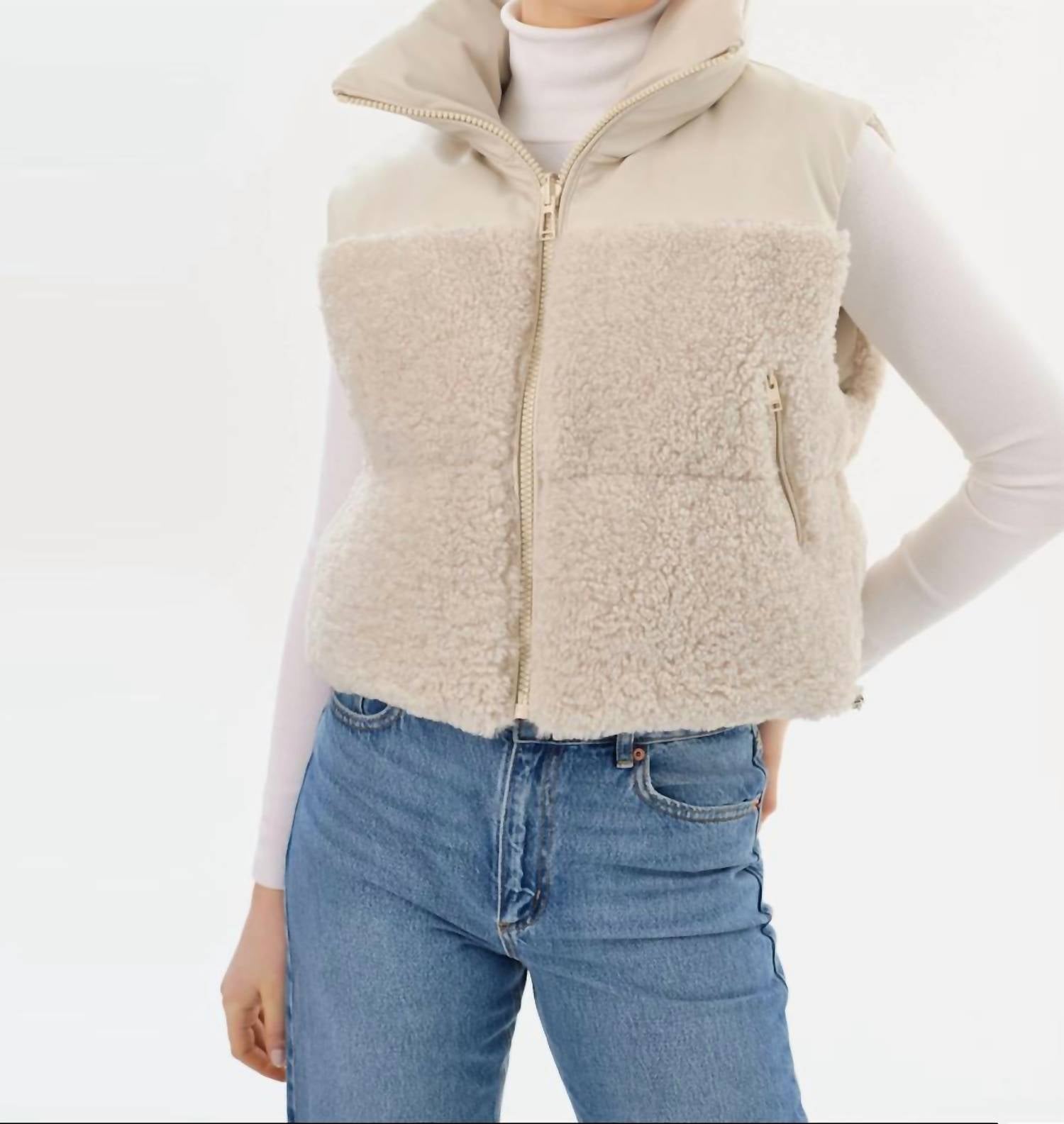 

Жилет Melicia в цвете «кость/экрю» LAMARQUE, цвет bone/ecru