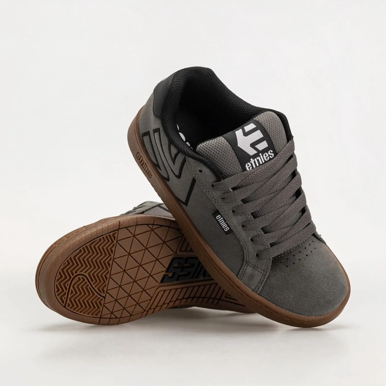 Etnies Fader - Классический скейт-стиль с модным объемным дизайном, усиленная подошва, мягкая посадка, кеды на каждый день — фото 2