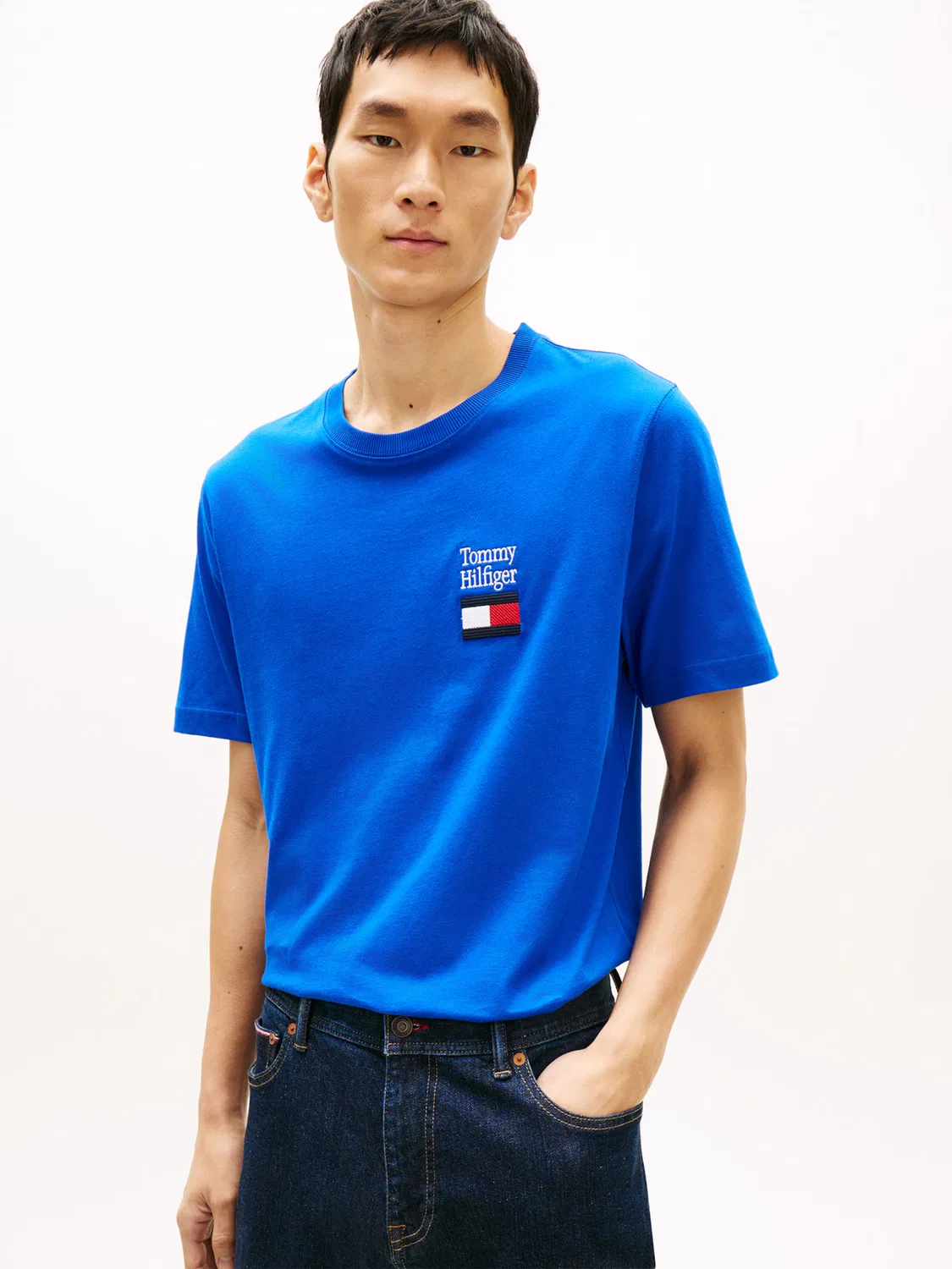 Рубашка Tommy Hilfiger Brand Love синего и темно-синего цвета — фото 3