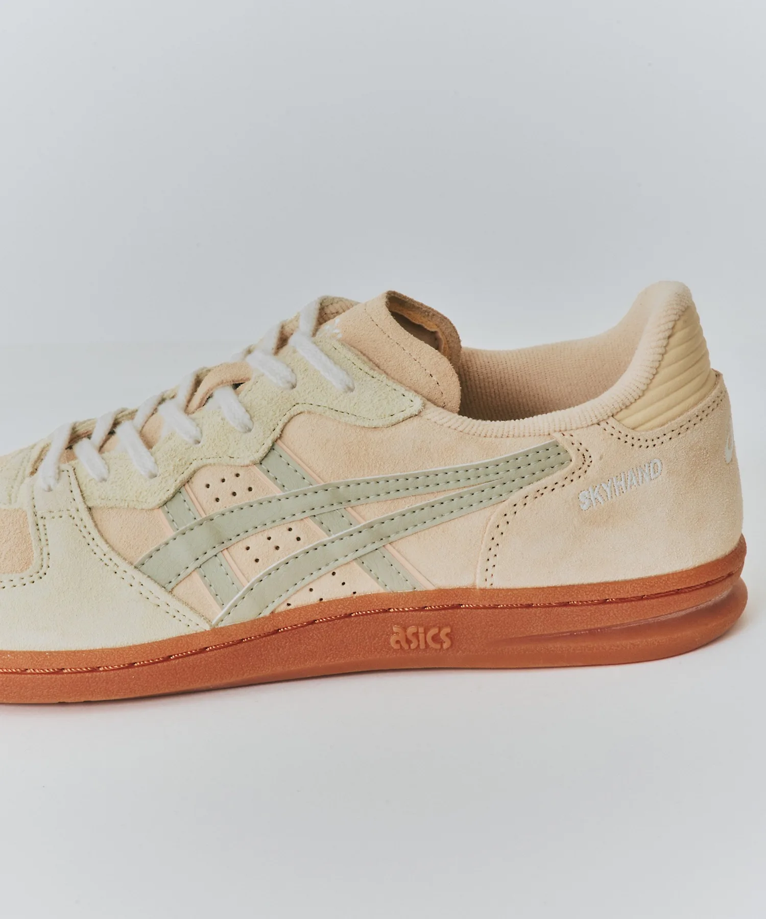 Унисекс кроссовки из натуральной кожи SKYHAND OG ASICS бежевые — фото 3