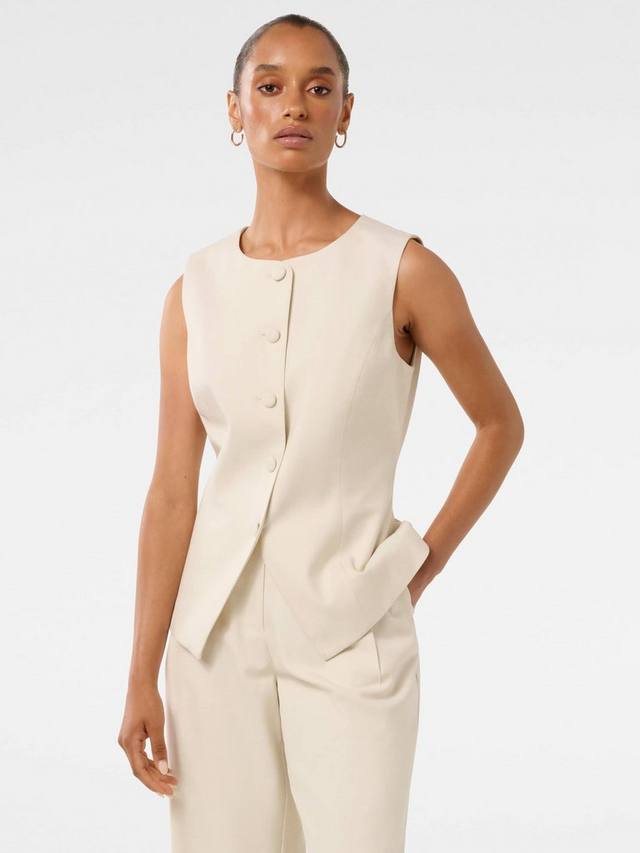 

Жилет petite valeria Forever New, цвет Coconut Marle