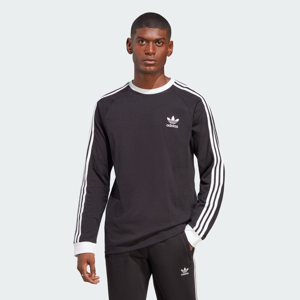 

Футболка Adidas IA4877, черный