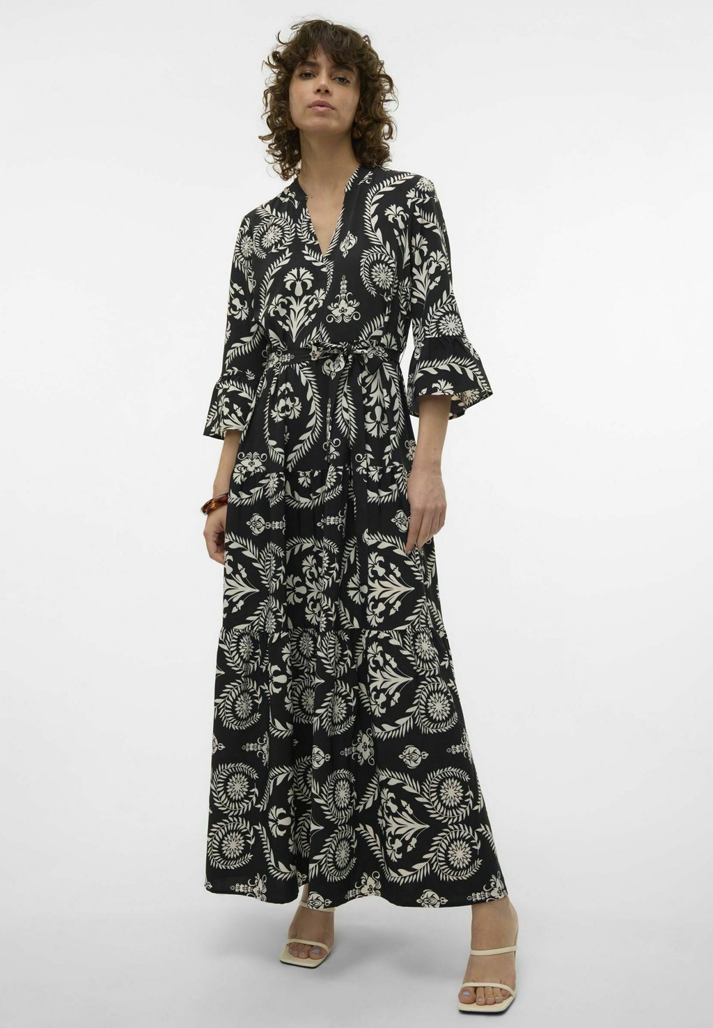 

Платье макси Vero Moda, черный