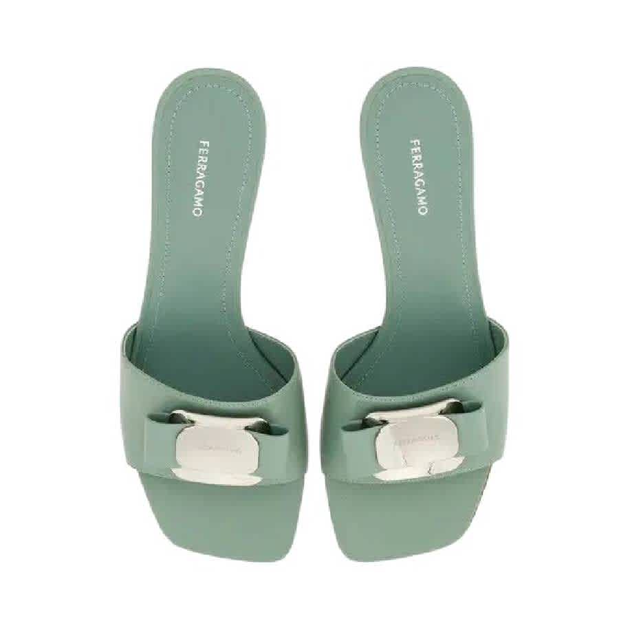 Ferragamo Slip-On Vara Bow Sandals Salvatore Ferragamo, зеленый — фото 2