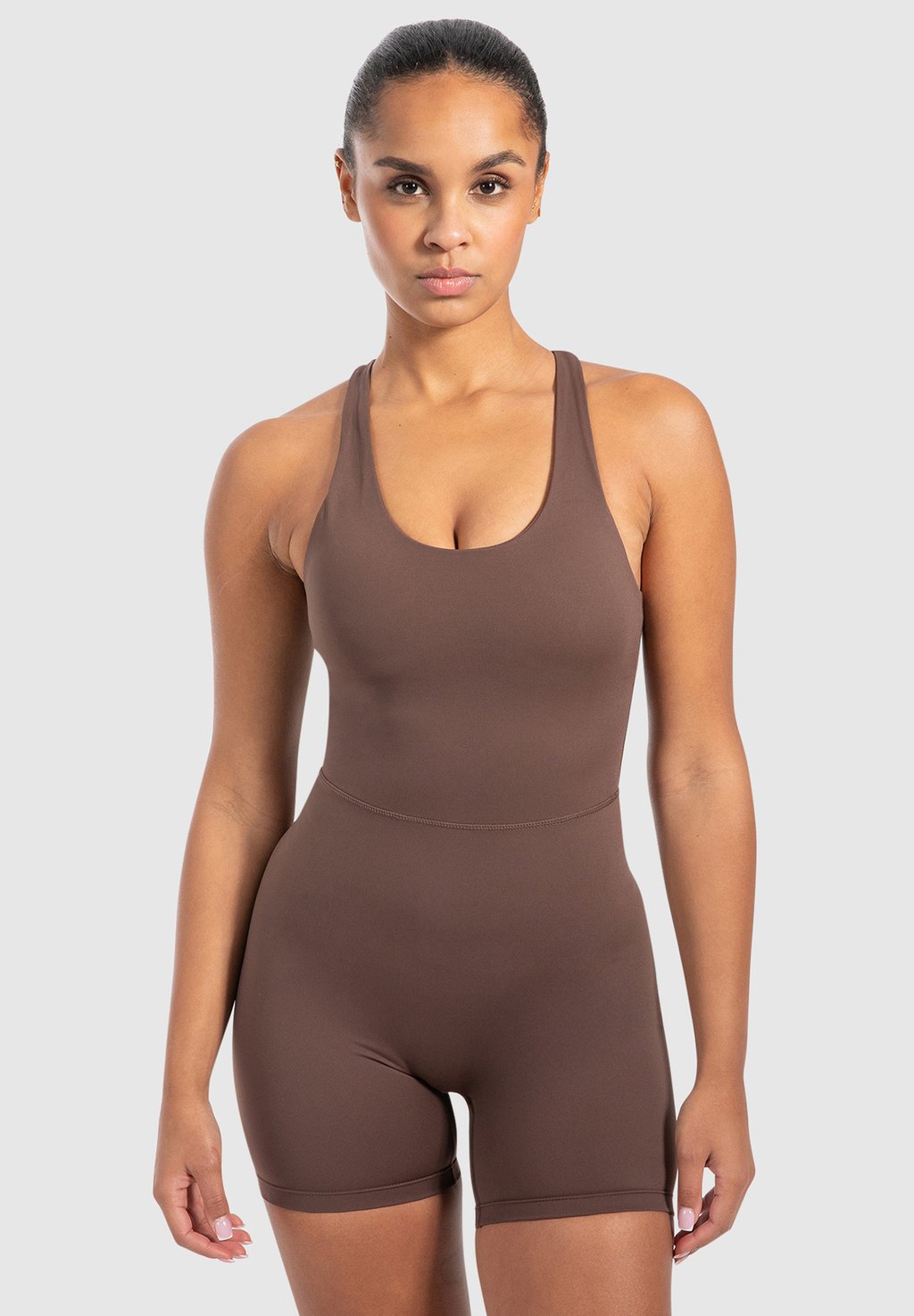 

Спортивный костюм ILVA RACERBACK SHORT Smilodox, коричневый