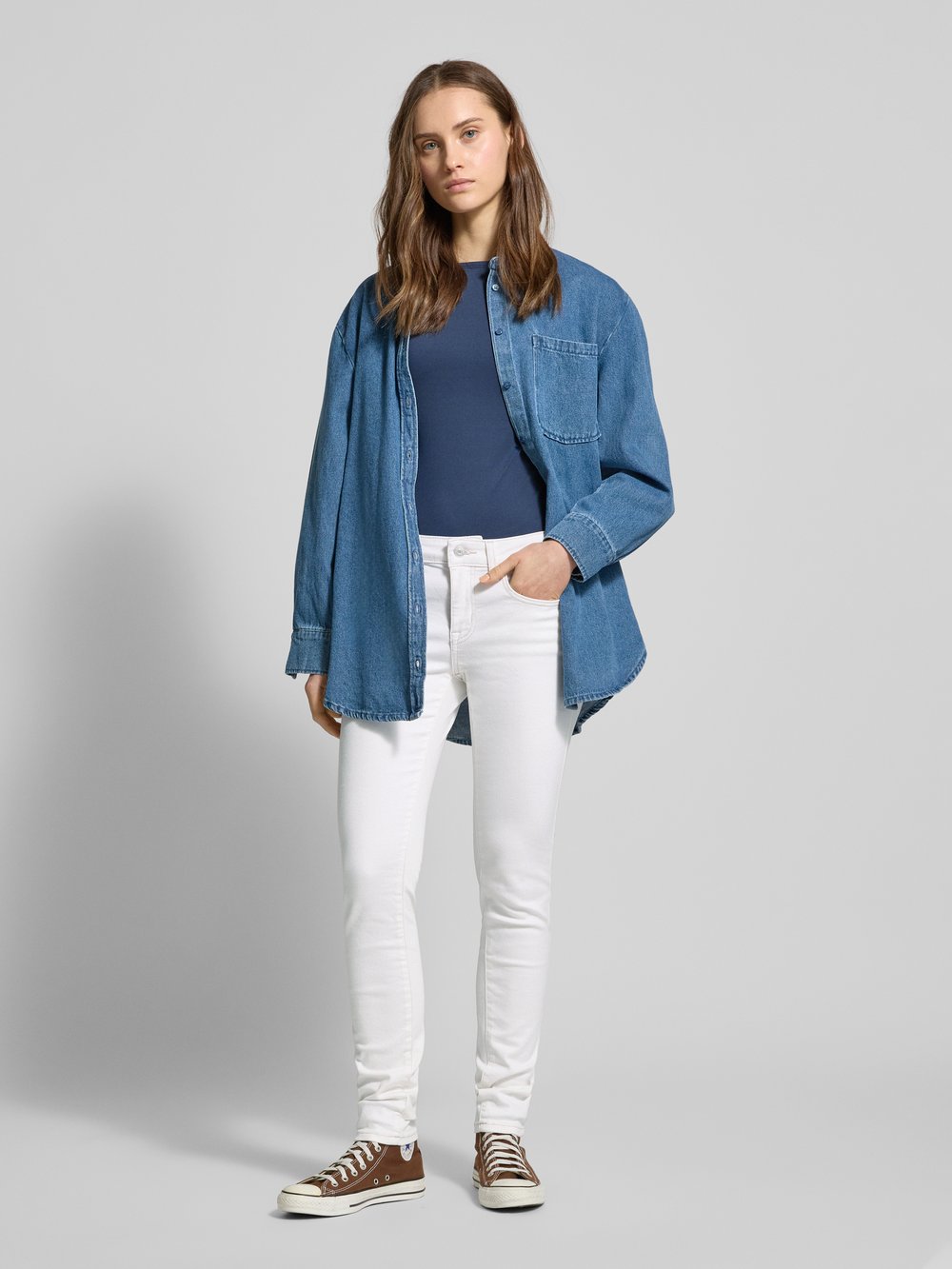 

Джинсы с 5-карманным дизайном Tommy Jeans, экрю