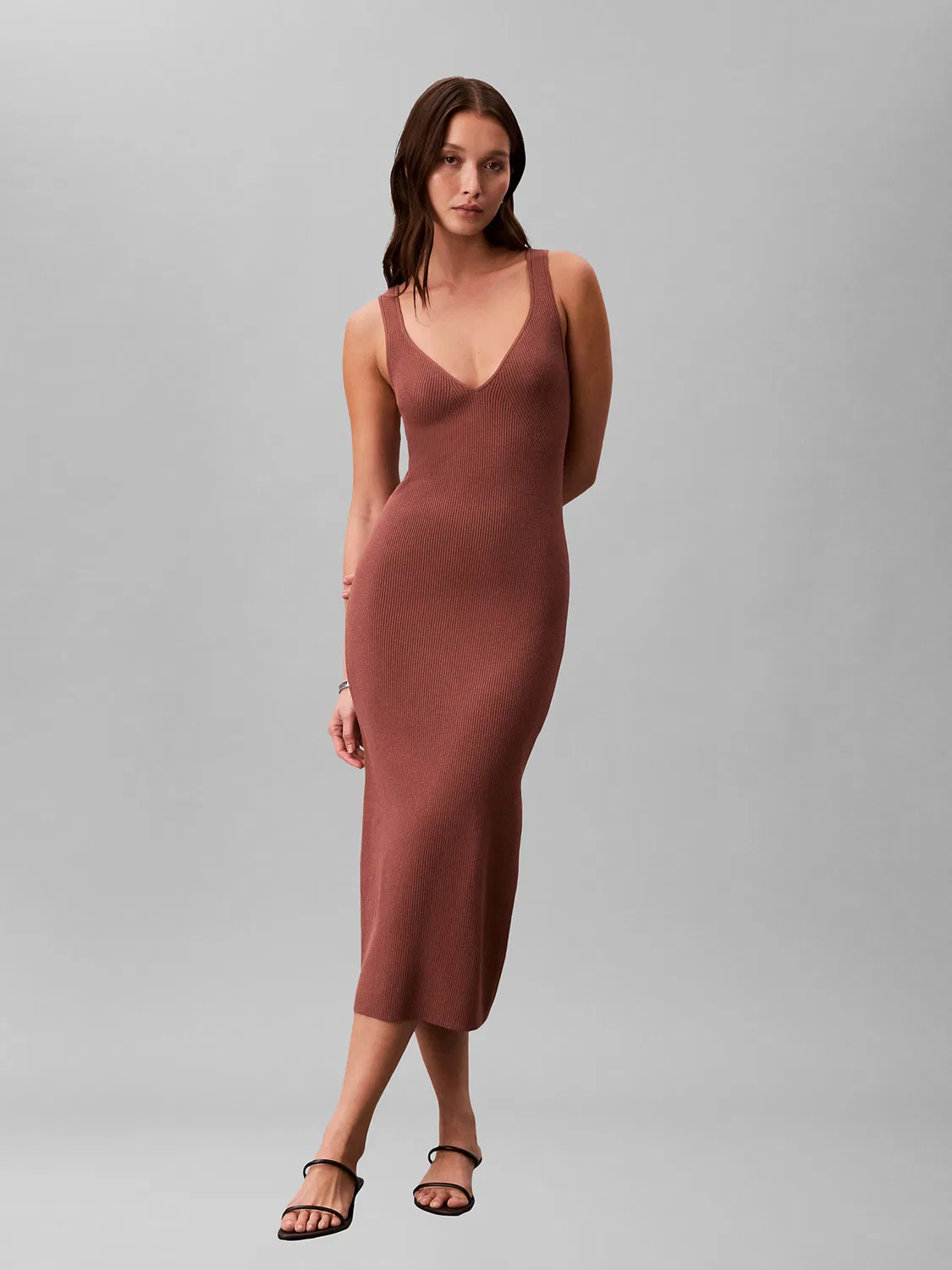 Платье Calvin Klein темно-коричневого цвета — фото 2