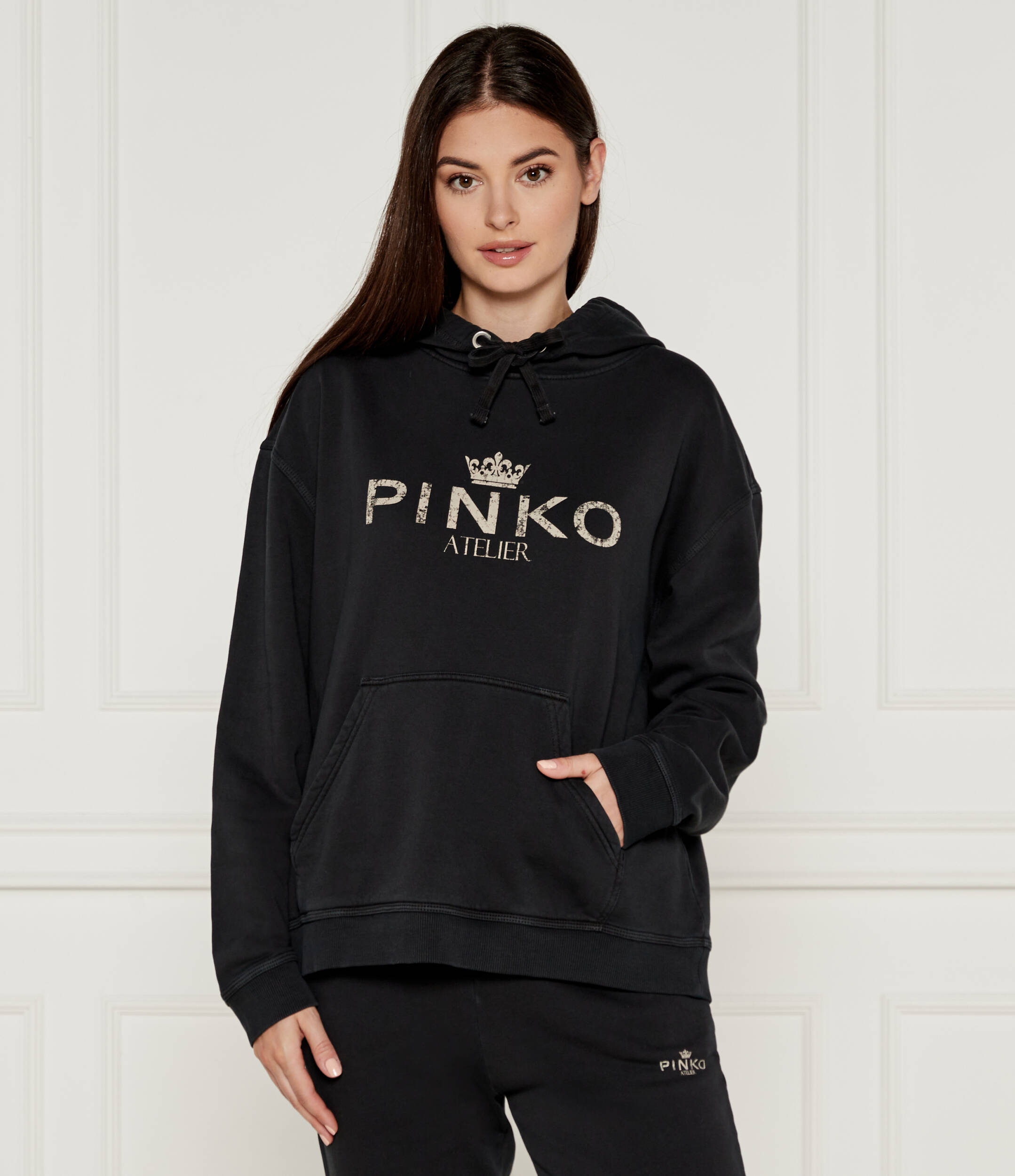 

Толстовка Pinko Regular Fit, черный