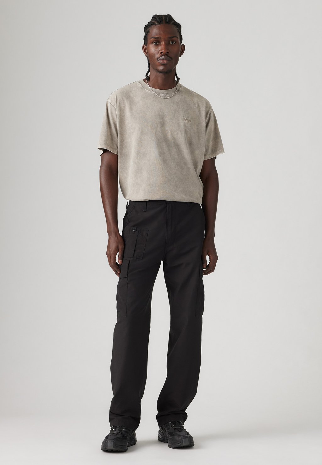 

Брюки карго PARACHUTE II Levi's, черный