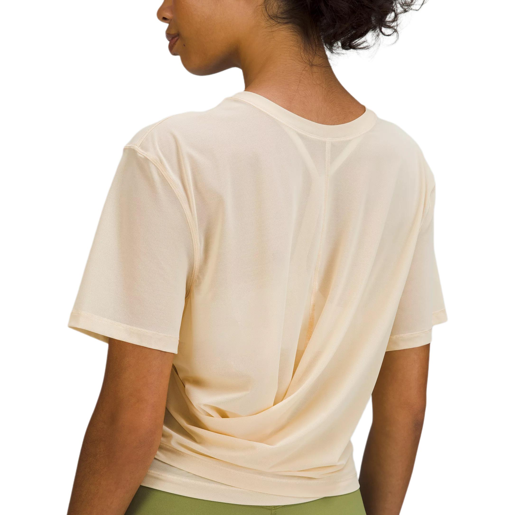 

Легкая футболка с втачным рукавом Lululemon, черный