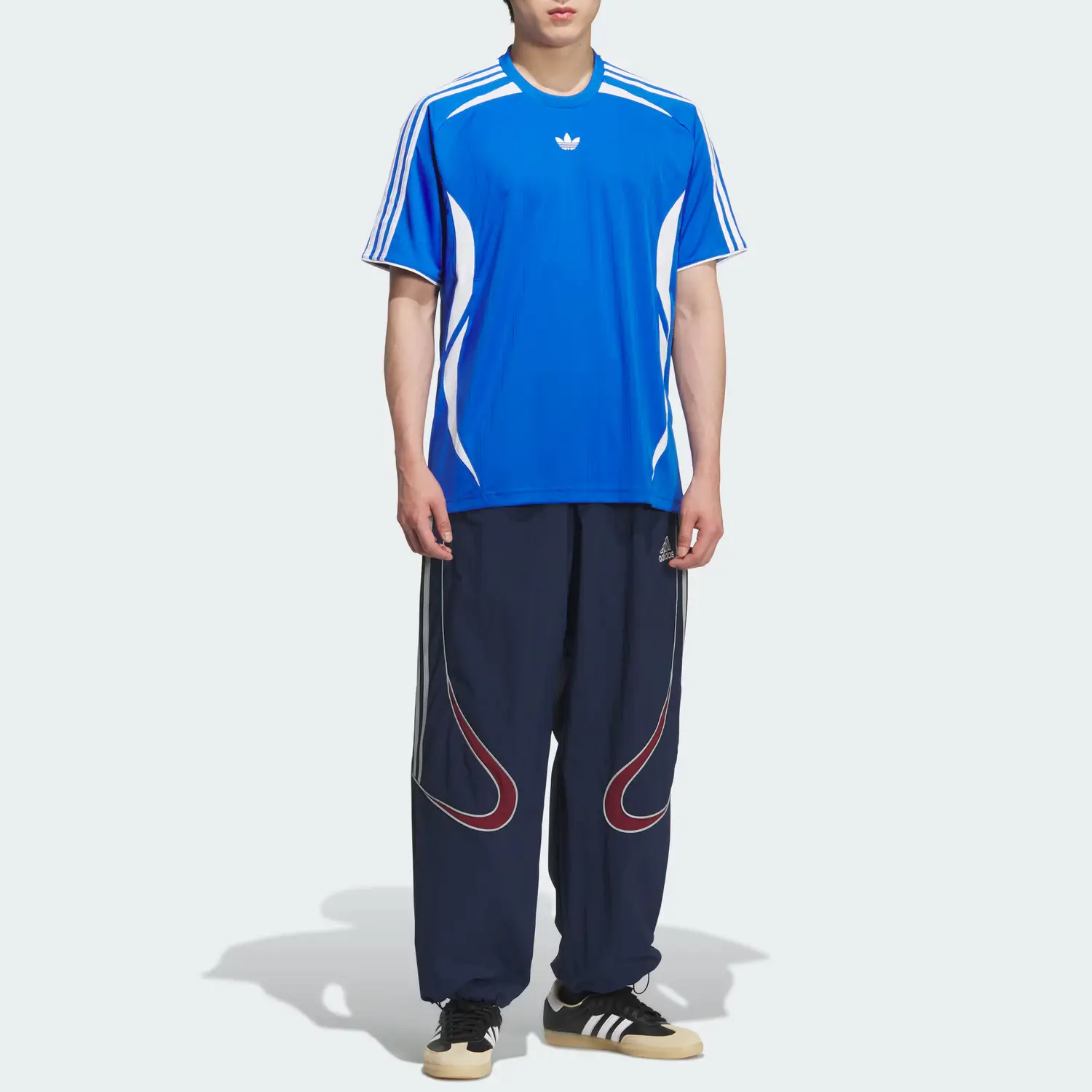 Брюки Casual SS25 Teamgeist Adidas, темно-синий/темно-красный — фото 2
