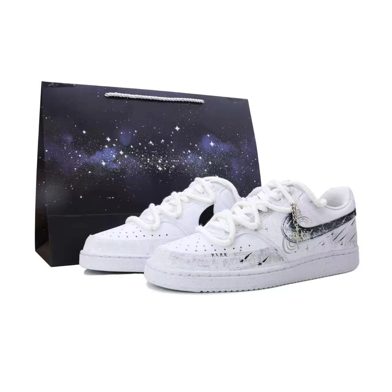 Кроссовки кожаные Nike Court Vision 1 Low Next Nature серо-белые