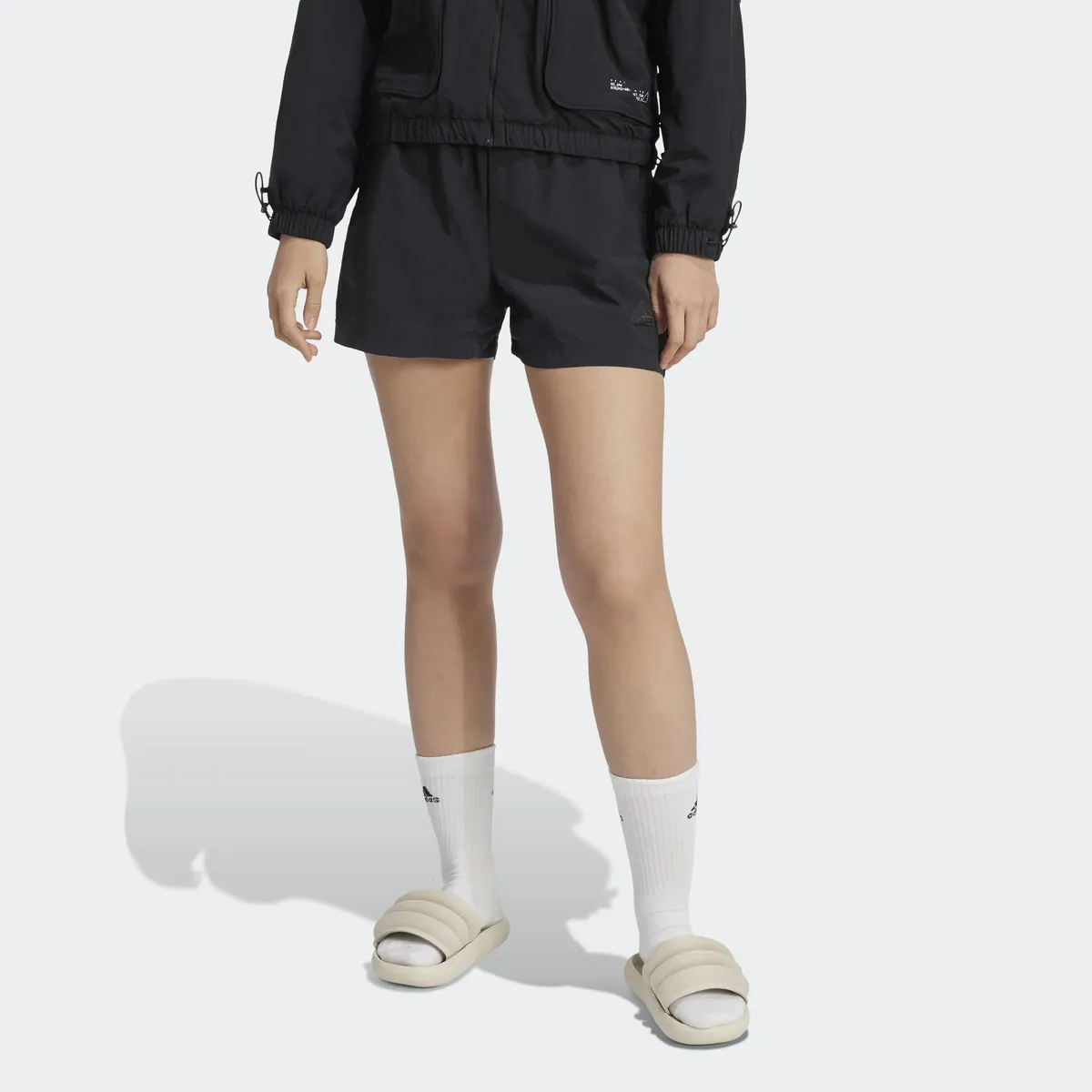 

Спортивные шорты adidas "W CE SHORT" (1 шт.) Adidas Sportswear, черный