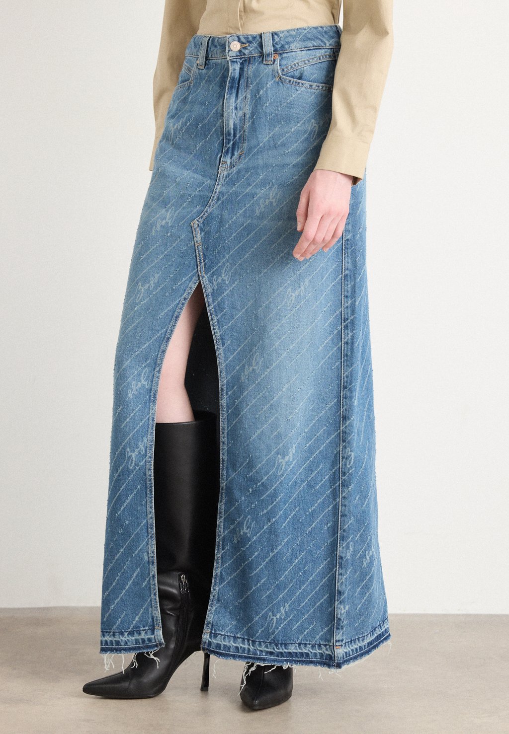 

Джинсовая юбка LONG SKIRT BOSS, синий