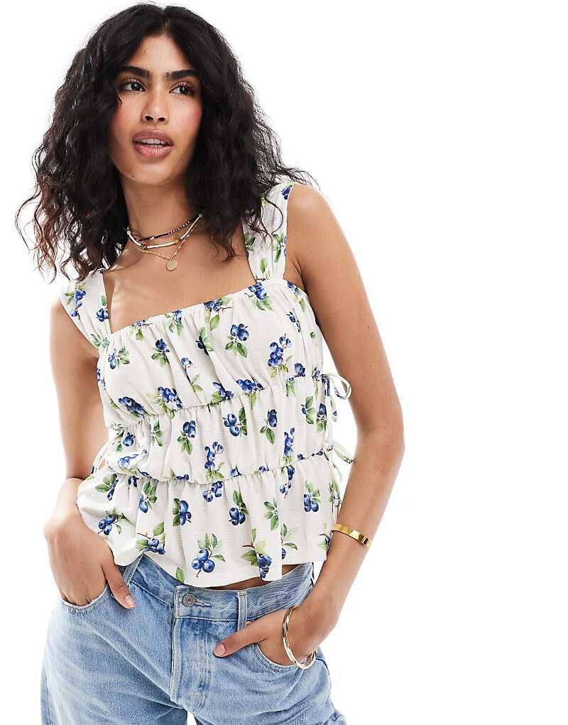

Топ с баской и цветочным принтом ASOS DESIGN Milkmaid