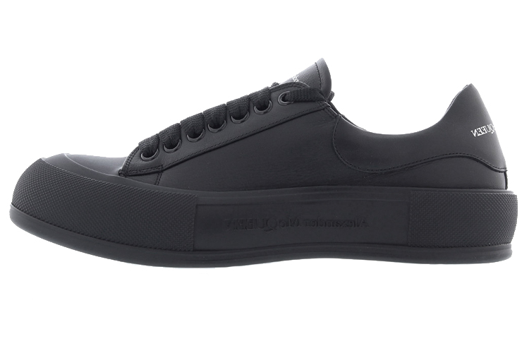 

Alexander McQueen Deck Lifestyle Shoes Men Low-top Black