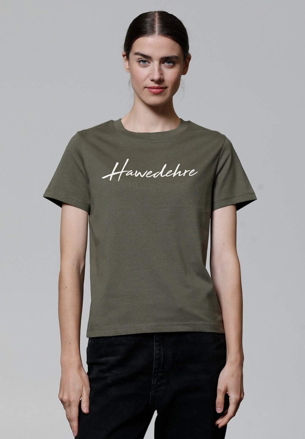 

Футболка с принтом HAWEDEHRE watapparel, хаки