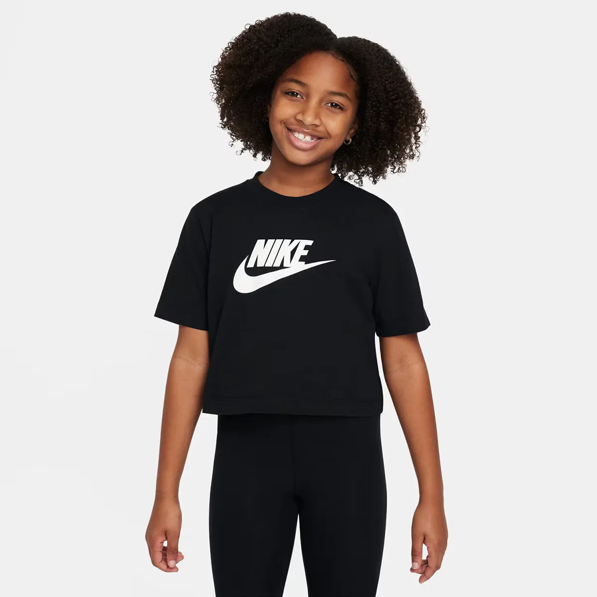 

Футболка для девочек Nike Sportswear, черный