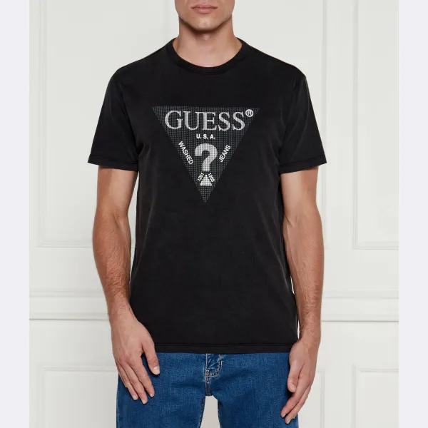 

Футболка стандартного кроя Guess, черный