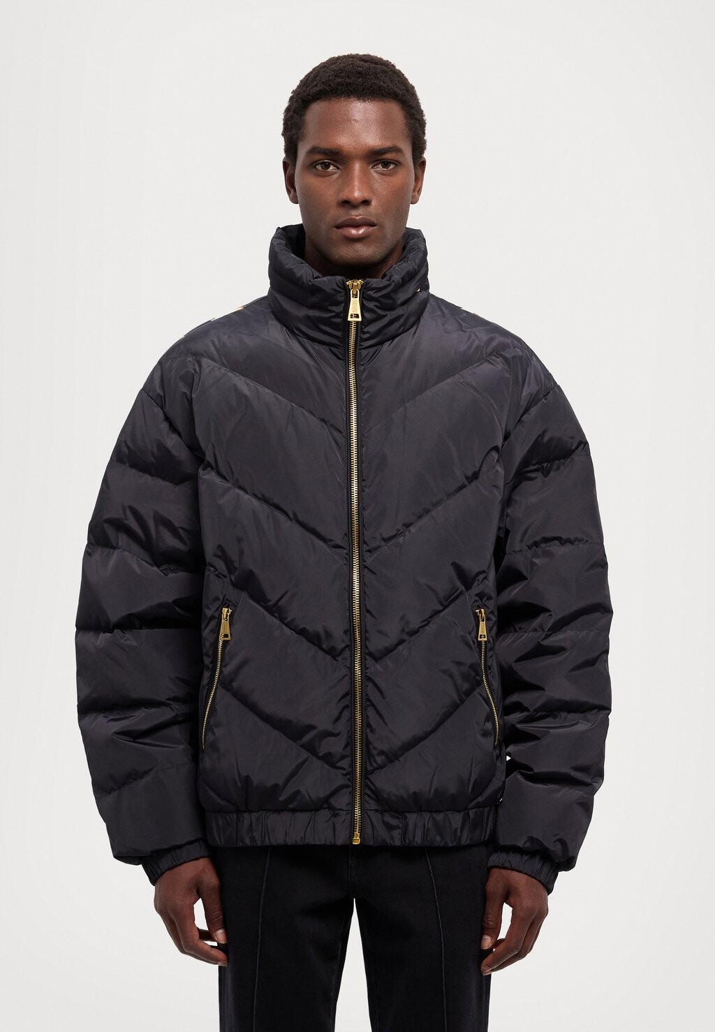 

Пуховик CHROMO BACK Versace, черный