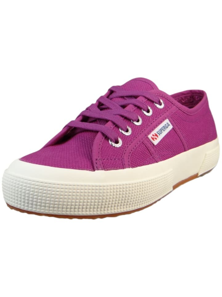 

Кроссовки на шнуровке Superga