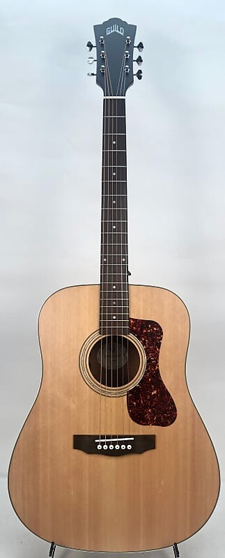 

Акустическая гитара Guild D-240E 2022 Natural Satin