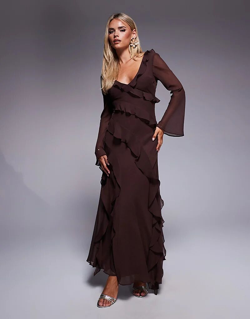 

Платье макси Forever New Petite из шифона с оборками и рукавами-колокольчиками шоколадного цвета
