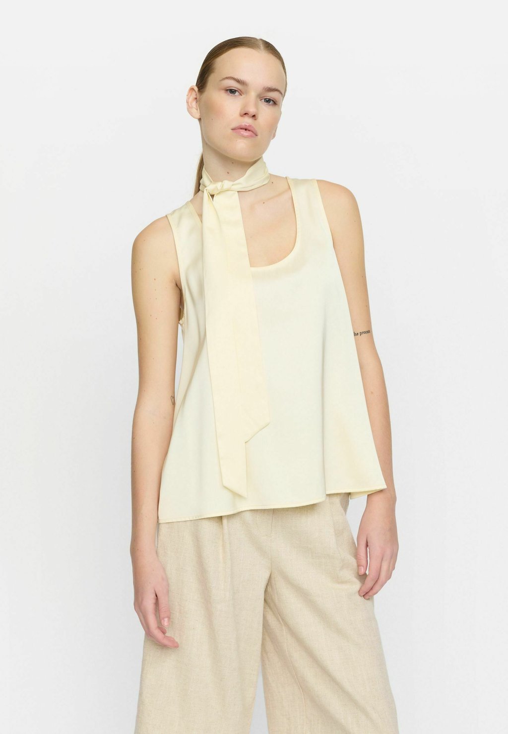 

Топ LEIA TANK - Blouse Soft Rebels, светло-желтый